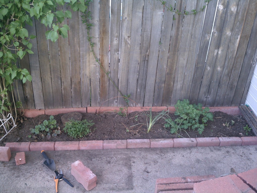 Fence Flowerbed Edging